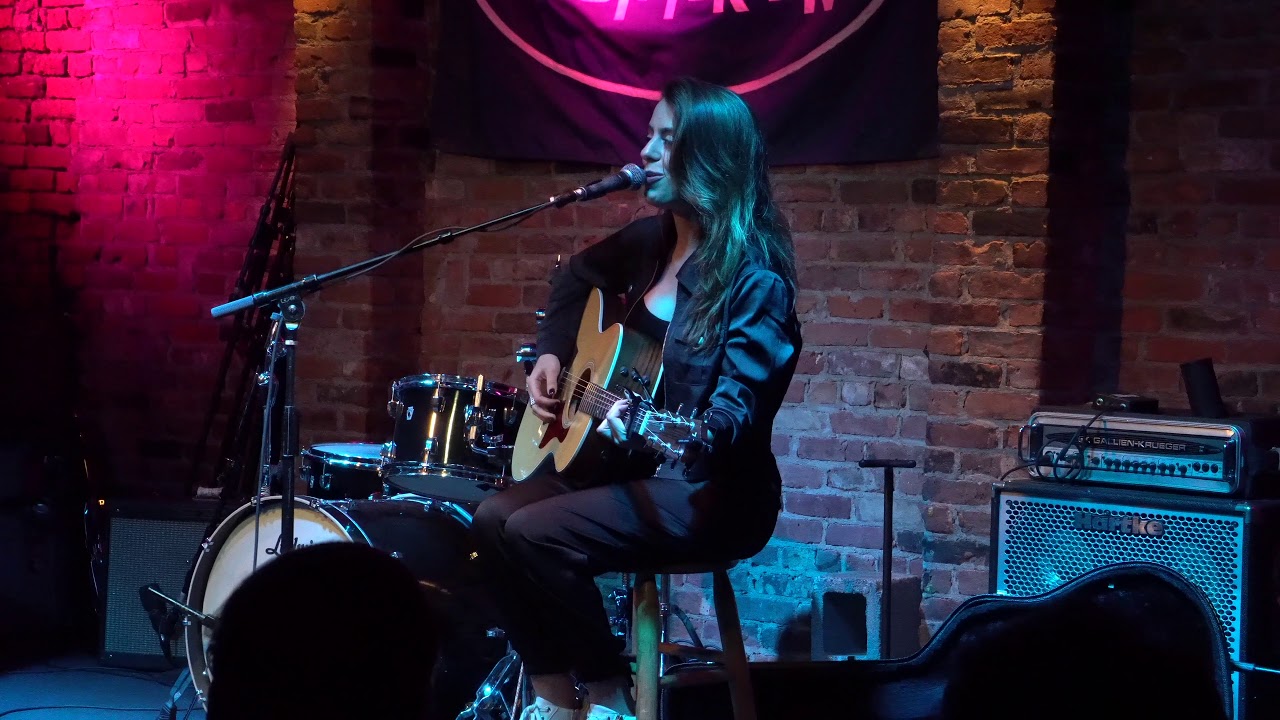Laela Giovanna Live @ The Bitter End | NYC