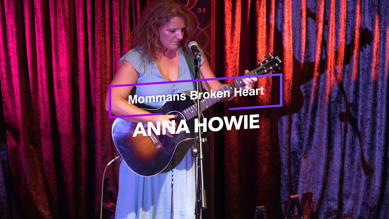 Anna Howie – Mommans Broken Heart (Cover) @ The Bedford 15-10-2020-4k