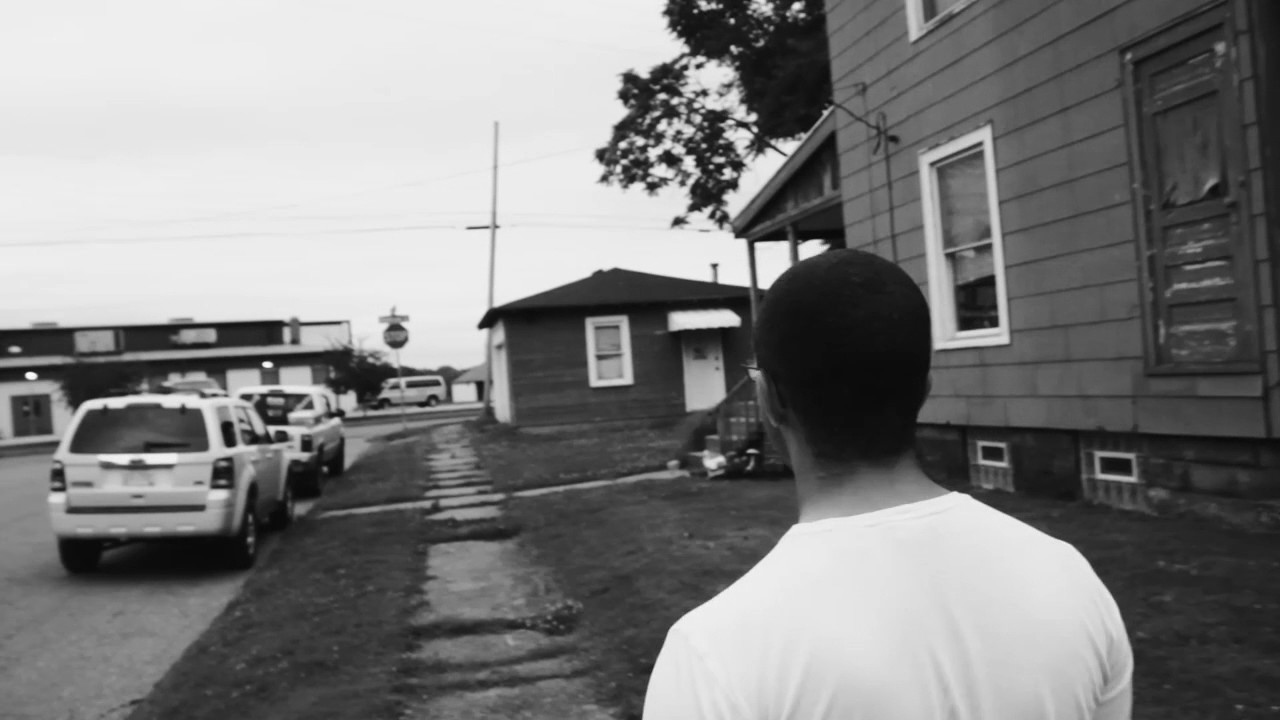 Moonbeams – Naughj Prod. Mr Kooman