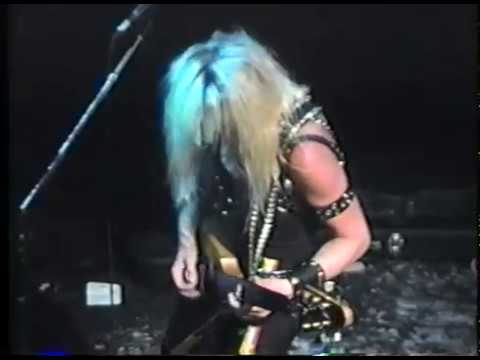 Female Guitarist Shredmistress Rynata Kobalt Blue – Dig It