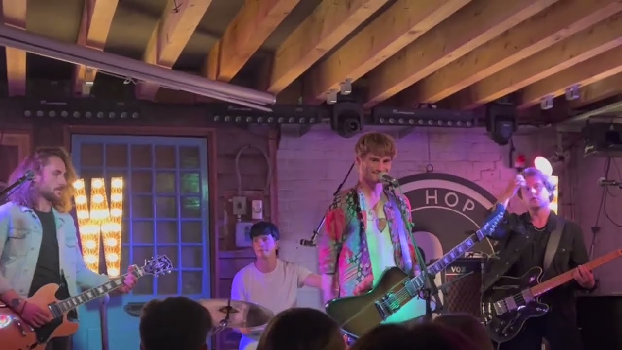 Two Weeks In Nashville perform original Don’t Take This For Granted (HopYard Sessions, Forest Row)