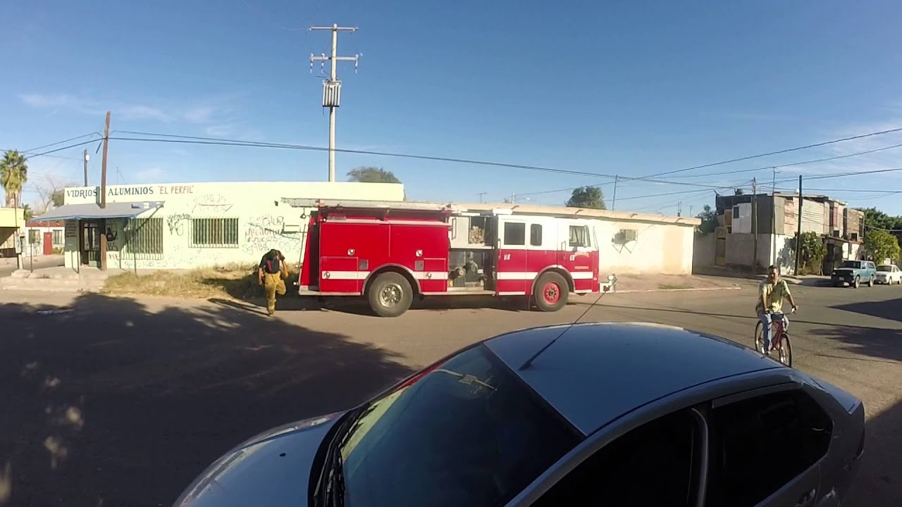 Sofocan Incendio Bomberos En La Mexico
