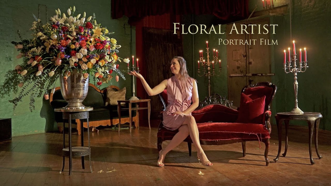 Mona Isabelle – Floral Artist (Portrait Ad)