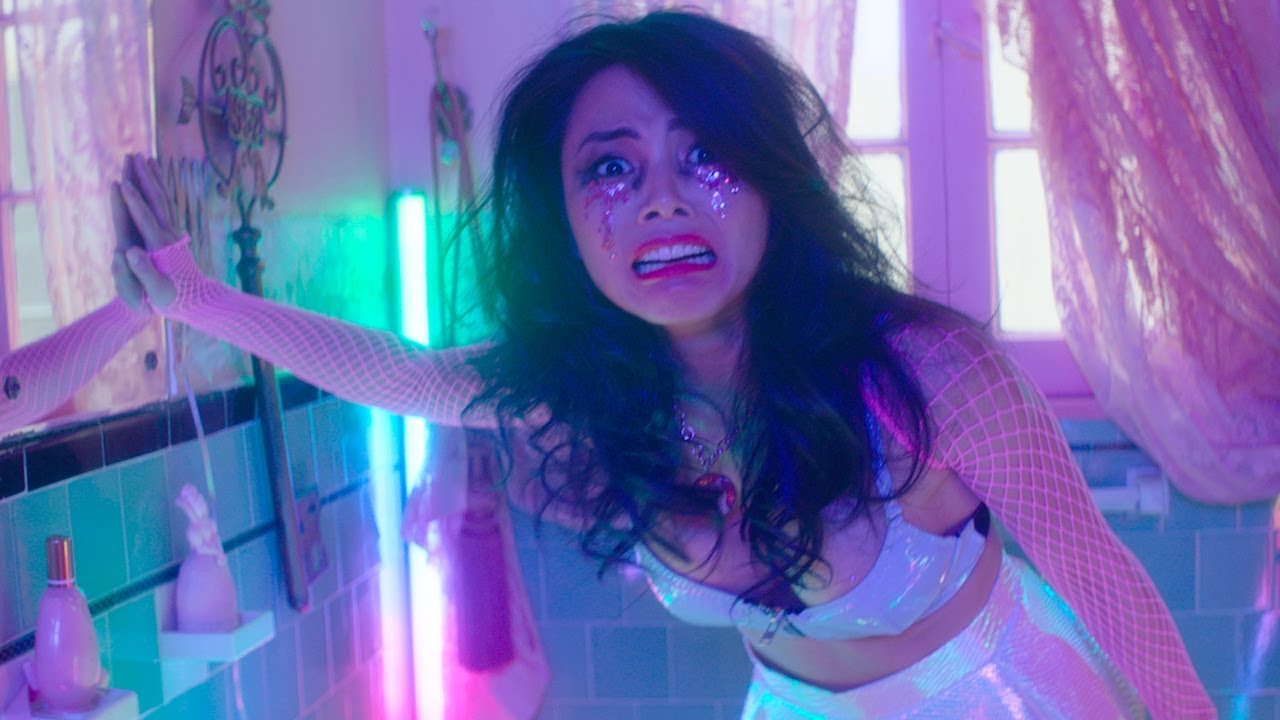 Anna Akana – Pretty Girls Don’t Cry (Official Music Video)