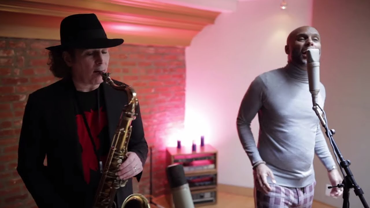 Boney James – “Be Here” ft. Kenny Lattimore (Live)